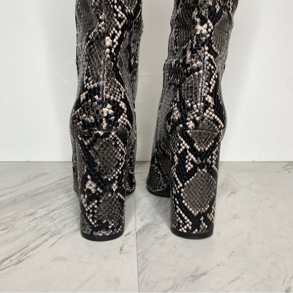 New! Steve Madden Triumph Snakeskin Tall Boot 5 1/2 M - Picture 4 of 13